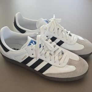 Adidas Samba Sneakers